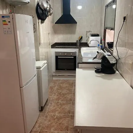Apartamento Familiar Con Piscina